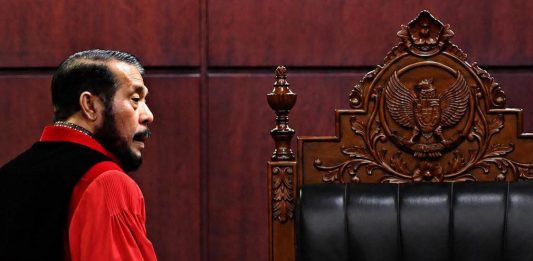 Tak Seperti Gibran, Politisi PDIP Kritik Keras Putusan MK yang Putusannya Berlaku di 2028, Soal Pemisahan Dana Pendidikan dan MBG FOTO: Ilustrasi Hakim MK. (ist)