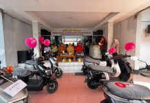 Disnakertrans Sulsel Perkuat Hubungan Industrial Lewat Penyerahan Bantuan Motor Listrik bagi Serikat Buruh FOTO: Bantuan Motor Listrik bagi Serikat Buruh dari Disnakertrans Sulsel