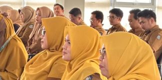 Tim Unhas Dampingi Pemkab Bulukumba Menembus Panggung Global Lewat Kerjasama Internasional FOTO: Aparatur Pemerintah Kabupaten Bulukumba saat mengikuti Program Pengabdian kepada Masyarakat Universitas Hasanuddin (PPMU-PK-M) Universitas Hasanuddin.