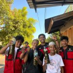 Mahasiswa KKN Unhas Gelombang 116 Kenalkan Kakao Sehat, Petani Sejahtera, Pendampingan Pembuatan Pestisida Nabati Berbahan Lokal Bagi Petani FOTO: Mahasiswa Kuliah Kerja Nyata (KKN) Gelombang 116 Universitas Hasanuddin melaksanakan program kerja Pendampingan Pembuatan Pestisida Nabati Berbahan Lokal Bagi Petani Kakao di RW 5 Borong kalukua, Kelurahan Tanahloe, Kecamatan Gantarangkeke, Kabupaten Bantaeng, Rabu (29/07/2026).
