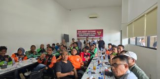 Sinergitas Ojol Sumut Ciptakan Ruang Publik yang Aman dan Kondusif FOTO: Komunitas pengemudi ojek online (ojol) di Sumatera Utara menegaskan komitmennya untuk terus bersinergi dengan kepolisian dan seluruh pemangku kepentingan dalam menciptakan ruang publik yang aman, tertib, dan kondusif bagi masyarakat.