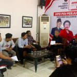 Sambangi DPD PDI Perjuangan Sulsel, APR Lutim Desak Evaluasi Ketua DPRD Luwu Timur FOTO: Sejumlah mahasiswa dari Aliansi Peduli Rakyat Luwu Timur (APR Lutim) mendatangi Kantor Dewan Pimpinan Daerah (DPD) PDI Perjuangan Sulawesi Selatan, Jl Gunung Bawakaraeng, Kota Makassar, Rabu (5/8/2026) siang.