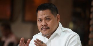 LOGIS 08 Sebut Menhub Tak Mampu Benahi Transportasi Nasional, Minta Prabowo Copot Ket Foto: Ketua Umum Logis 08, Anshar Ilo (Ist)**