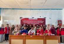 Unhas Latih UMKM Maros Manfaatkan AI untuk Pemasaran Digital FOTO: Pendamping UMKM, konsultan PLUT, serta mahasiswa. Kegiatan dilaksanakan pada 8–9 Agustus 2026 di Aula Kantor Desa Minasa Upa, Kecamatan Bontoa, Kabupaten Maros.
