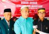 Sambut HUT RI ke-81, LDII Sulsel Ajak Warga Makassar Donor Darah dan Peduli Sesama FOTO: Ketua PMI Kota Makassar Dr Syamsu Rizal MI SSos bersama Ketua DPW LDII Sulawesi Selatan, Asdar Mattiro, saat memberikan keterangan pers. (Ist)