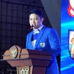 Keteladanan di Ujung Tanduk: Menagih Integritas Ketua KNPI Makassar di Tengah Sorotan Hiburan Malam FOTO: Baso Muhammad Ikram, Ketua DPD KNPI Kota Makassar periode 2024-2027 memberikan sambutannya usai resmi dilantik. Acara pelantikan bertajuk “KNPI Upgrade: Beyond Creativity” ini berlangsung di Tribun Lapangan Karebosi, Jum’at (25/4/2025). (Ist)