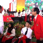 Komitmen Nyata Kampus Inklusif, Unhas Terima 20 Mahasiswa Disabilitas pada 2026 FOTO: Menteri Pertanian dan Rektor Universitas Hasanuddin dan Prof. Dr. Ir. Jamaluddin Jompa saat menemui 2 mahasiswa disabilitas.