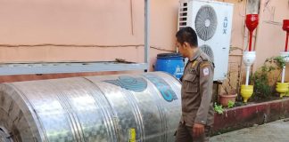 Sukseskan Pilah Sampah Pemkot Makassar, Karang Taruna Bangun Teba Raksasa FOTO: Tandong ukuran 3000 ltr disiapkan untuk pembangunan teba raksasa oleh Karang Taruna Kota Makassar. (Ist)