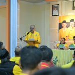 Dihadqpan IAS, Mantan Bupati Lutim: Luwu Timur Milik Golkar FOTO: Ketua DPD I Partai Golkar Sulsel, Ilham Arief Sirajuddin (IAS) datang langsung melakukan konsolidasi sebagai wujud penguatan merebut kejayaan partai Golkar di Kabupaten Luwu Timur (Lutim).