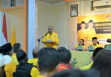 Dihadqpan IAS, Mantan Bupati Lutim: Luwu Timur Milik Golkar FOTO: Ketua DPD I Partai Golkar Sulsel, Ilham Arief Sirajuddin (IAS) datang langsung melakukan konsolidasi sebagai wujud penguatan merebut kejayaan partai Golkar di Kabupaten Luwu Timur (Lutim).