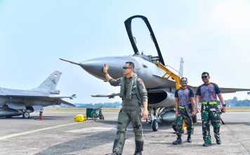 TNI AU Matangkan Kesiapan Demo Udara HUT ke-81 Kemerdekaan RI FOTO: TNI Angkatan Udara terus mematangkan persiapan demonstrasi udara untuk memeriahkan HUT ke-81 Kemerdekaan Republik Indonesia. (Dok.TNI AU)