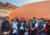 Kompak: Karang Taruna Kecamatan dan Kelurahan Dirikan Posko di Lokasi Kebakaran, KT Makassar Beri Bantuan Sembako ke 60 KK FOTO: Ketua Harian Karang Taruna Kota Makassar, Rijal Jamal beserta pengurus turun memberikan bantuan berupa sembako dan kebutuhan rumah tangga kepada warga korban kebakaran di Jalan Kandea RT 04 RW 04 Kandea 3 Lr 2 Kelurahan Barayya Bontoala, Kecamatan Tallo, Kota Makassar. Jum’at (14/8/2026)