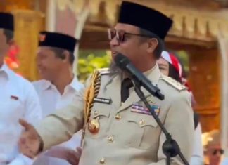 Gubernur Sulsel Hadiri Karnaval Peringatan HUT RI Ke-81 FOTO: Gubernur Sulawesi Selatan Sulsel, Andi Sudirman Sulaiman. (Ist)