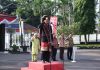Upacara HUT ke-81 RI di PTPN I Regional 1 Berlangsung Khidmat FOTO: Kepala Region Head PTPN I (Persero) Regional 1, Wispramono Budiman, bertindak sebagai Inspektur Upacara, Hari Ulang Tahun (HUT) ke-81 Kemerdekaan Republik Indonesia, Senin (17/8/2026), di halaman Kantor Regional 1.