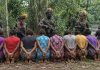 OPM Culik 9 Perempuan OAP, 1 Tewas Dibuang ke Jurang FOTO: Ilustrasi penyanderaan terhadap warga sipil oleh kelompok bersenjata. (Dok via seputarpapua.com)