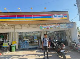 Pemuda Bintasi Desak Pemkab Gowa Tutup Izin Operasional Indomaret di Kecamatan Bontomarannu FOTO: Ketua Pemuda Bintasi, Andi Ilha, Kehadiran minimarket terbesar di Indonesia itu mengancam omzet para pedagang kecil.