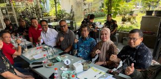MUSDA X Pemuda Panca Marga Sulsel Diramaikan Figur Calon Ketua FOTO: Panitia Musda X PPM Sulsel saat menggelar rapat pembahasan pelaksanaan musyawarah daerah himpunan keluarga besar pejuang kemerdekaan RI di Sulawesi Selatan. (Ist)