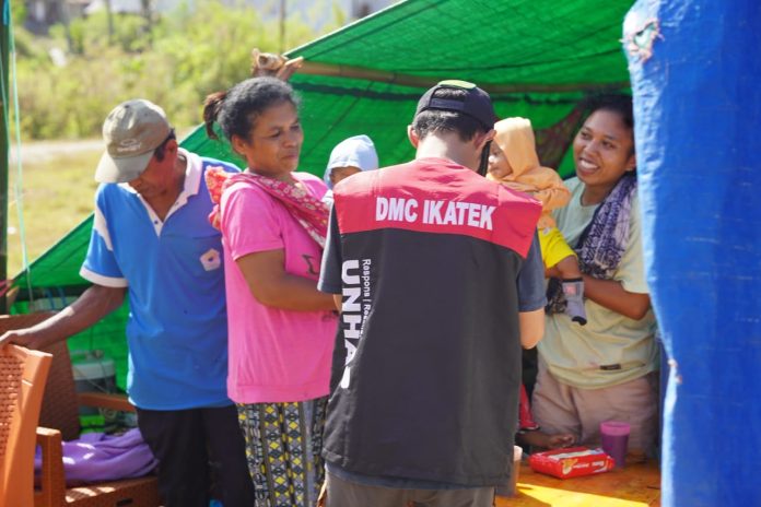 FOTO: Tim Kuliah Kerja Nyata Tematik Tanggap Bencana (KKN-TB) Universitas Hasanuddin (Unhas) di Kabupaten Manggarai Timur. Sabtu (22/8).