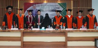 Promosi Doktor Ketua Jurusan Ekonomi Islam, Dr. Sirajuddin Raih Predikat Cumlaude FOTO: Ketua Jurusan Ekonomi Islam, Dr. Sirajuddin, S.E.I., M.E., berhasil menyelesaikan promosi doktor dan meraih predikat cumlaude