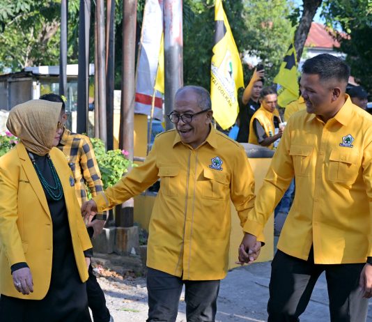 IAS Sambut Baik Bupati Uji Ingin Pimpin Golkar Bantaeng FOTO: DPD II Partai Golkar Kabupaten Bantaeng menyambut baik kunjungan DPD I Partai Golkar Sulsel, Ilham Arief Sirajuddin (IAS) di Sekertariat DPD II Partai Golkar Kabupaten Bantaeng, Minggu, 23 Agustus 2026.