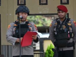 Kapolres: KKB Live di Medsos saat Bakar Kantor Pemerintahan di Dogiyai FOTO: Kapolres Dogiyai AKBP Dennis Putra. (ist)