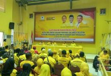IAS Konsolidasi di DPD II Golkar Makassar, APPI Tak Nampak FOTO: Ketua DPD I Partai Golkar Sulsel, Ilham Arief Sirajuddin (IAS) kembali melanjutkan konsolidasi di Sekertariat DPD II Golkar Kota Makassar, Selasa, 25 Agustus 2026.