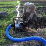 Orang Dekat Bupati Barru dan Konsultan Diduga Kerjakan Proyek Oplah Rp8 miliar, LKKN: Itu Swakelola Kelompok Tani FOTO: Ilustrasi Pengairan Sawah (Antara/Oky Lukmansyah)