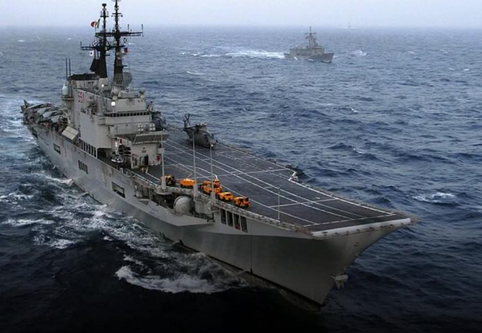 FOTO: Kapal Induk Giuseppe Garibaldi saat Berbendera Indonesia: KRI Gajah Mada. (ist)