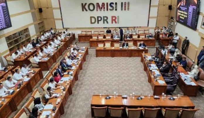 FOTO: Ruang sidang Komisi III DPR RI di Senayan, Jakarta. (Ist) FOTO: Ruang sidang Komisi III DPR RI di Senayan, Jakarta. (Ist)
