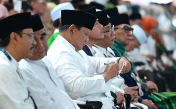 Hadiri Muktamar NU ke-35, Presiden Prabowo: Jangan Sekali-Kali Melupakan Jasa Ulama FOTO: Presiden Prabowo Subianto menghadiri Pembukaan Muktamar ke-35 Nahdlatul Ulama (NU) Tahun 2026 di Lapangan Untung Suropati Tambakberas, Jombang, Jawa Timur pada Kamis, 27 Agustus 2026. (Dok Seskab)
