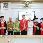 Laskar Sulsel Apresiasi Capaian Gelar Doktor Mohammad Romadhon Afwan, Illank Radjab: Gelar Akademik Harus Menjadi Kekuatan dalam Pengabdian FOTO: Dr. Mohammad Romadhon Afwana, S.H., MH,.M.Kn., Kepala Rutan Makassar usai menerima gelar doktor dari Fakultas Hukum Universitas Hasanuddin Makassar.