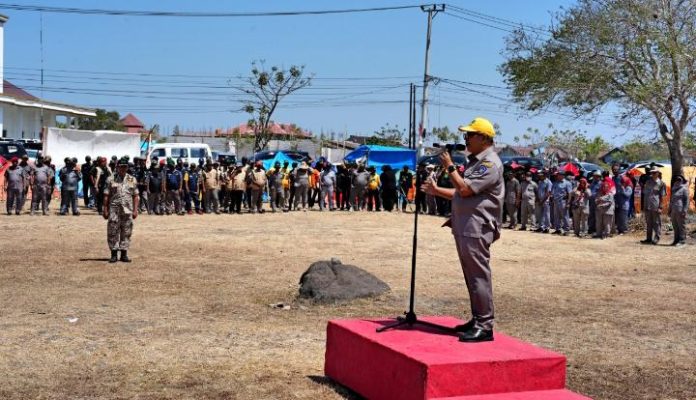FOTO: Ilham Arief Sirajuddin buka kegiatan Jambore Radio Antar Penduduk Indonesia (RAPI) 24 Provinsi Sulawesi Selatan tahun 2026 resmi dibuka oleh Ketua RAPI Sulsel, Ilham Arief Sirajuddin, di Kabupaten Jeneponto, Kegiatan ini digelar, 28-30 Agustus 2026. FOTO: Ilham Arief Sirajuddin buka kegiatan Jambore Radio Antar Penduduk Indonesia (RAPI) 24 Provinsi Sulawesi Selatan tahun 2026 resmi dibuka oleh Ketua RAPI Sulsel, Ilham Arief Sirajuddin, di Kabupaten Jeneponto, Kegiatan ini digelar, 28-30 Agustus 2026.