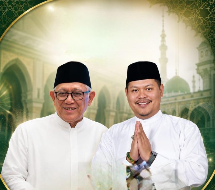 Ketua Umum LOGIS 08 Anshar Ilo  menyampaikan ucapan selamat kepada KH Abdul Hakim Mahfudz atau Gus Kikin (Foto/Edt)*