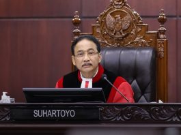 Took..!!!: MK Hapus Pasal Penghinaan Pemerintah dalam KUHP FOTO: Ketua Hakim Konstitusi Suhartoyo. (Ist)