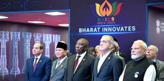 Presiden Prabowo Tekankan Kekuatan Kolektif BRICS untuk Perkuat Tata Kelola Global FOTO: Presiden RI Prabowo Subianto menghadiri sesi terbatas bertema “Inclusive Global Governance and Strengthening Multilateralism” pada Konferensi Tingkat Tinggi (KTT) BRICS 2026 di New Delhi, Republik India, Sabtu (12/09/2026). (Sumber: BPMI Setpres)