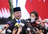 Dilantik sebagai Menkeu, Suahasil Pastikan APBN Sehat, Kredibel, dan Berdampak bagi Rakyat FOTO: Menteri Keuangan Suahasil Nazara saat memberikan keterangan pers usai dilantik Presiden Prabowo di Istana Negara, Jakarta, Senin (14/09/2026). (Sumber: BPMI Setpres)
