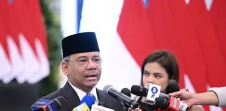 Dilantik sebagai Menkeu, Suahasil Pastikan APBN Sehat, Kredibel, dan Berdampak bagi Rakyat FOTO: Menteri Keuangan Suahasil Nazara saat memberikan keterangan pers usai dilantik Presiden Prabowo di Istana Negara, Jakarta, Senin (14/09/2026). (Sumber: BPMI Setpres)