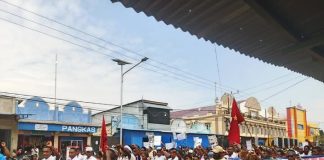 Tolak MBG, Ribuan Pelajar di Wamena Tuntut Pendidikan Gratis FOTO: Ribuan siswa-siswi yang tergabung dalam Solidaritas Pelajar West Papua (SPWP) menggelar aksi nasional penolakan program Makanan Bergizi Gratis (MBG) di Wamena, Selasa (15/9/2026). (Dok via Facebook)