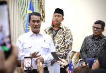 Dibongkar Mentan, Sejumlah Merk Beras Diduga Melakukan Penipuan, Kerugian Capai Rp 89 triliun FOTO: Menteri Pertanian (Mentan) Andi Amran Sulaiman saat diwawancarai awak media pada kesempatan lainnya. (Dok Kementan)
