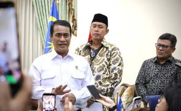 Dibongkar Mentan, Sejumlah Merk Beras Diduga Melakukan Penipuan, Kerugian Capai Rp 89 triliun FOTO: Menteri Pertanian (Mentan) Andi Amran Sulaiman saat diwawancarai awak media pada kesempatan lainnya. (Dok Kementan)