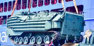 12 Unit Ranpur Amfibi AAV Milik TNI AL Tiba di Indonesia FOTO: Sebanyak 12 unit Ranpur Amfibi AAV tiba di Indonesia dan menjalani proses pembongkaran di Terminal Tanjung Priok, Jakarta Utara, Selasa (22/09/2026). (Dok. Dispen Kormar TNI Angkatan Laut Jakarta).