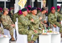 Pangkostrad Hadiri Penerimaan Kendaraan Amfibi AAV Korps Marinir TNI AL FOTO: Panglima Kostrad (Pangkostrad) Letnan Jenderal TNI Mohammad Fadjar, MPICT., menghadiri acara penerimaan dan penyerahan kendaraan amfibi AAV (Amphibious Assault Vehicle) untuk Korps Marinir TNI Angkatan Laut, yang digelar di Lapangan Apel Brigif 1 Marinir, Cilandak, Jakarta Selatan, Senin (28/9/2026). (Dok Puspen TNI)