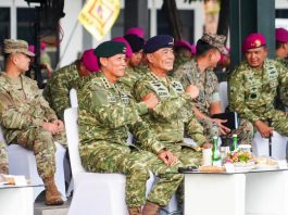 Pangkostrad Hadiri Penerimaan Kendaraan Amfibi AAV Korps Marinir TNI AL FOTO: Panglima Kostrad (Pangkostrad) Letnan Jenderal TNI Mohammad Fadjar, MPICT., menghadiri acara penerimaan dan penyerahan kendaraan amfibi AAV (Amphibious Assault Vehicle) untuk Korps Marinir TNI Angkatan Laut, yang digelar di Lapangan Apel Brigif 1 Marinir, Cilandak, Jakarta Selatan, Senin (28/9/2026). (Dok Puspen TNI)