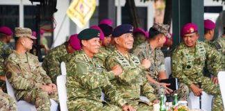 Pangkostrad Hadiri Penerimaan Kendaraan Amfibi AAV Korps Marinir TNI AL FOTO: Panglima Kostrad (Pangkostrad) Letnan Jenderal TNI Mohammad Fadjar, MPICT., menghadiri acara penerimaan dan penyerahan kendaraan amfibi AAV (Amphibious Assault Vehicle) untuk Korps Marinir TNI Angkatan Laut, yang digelar di Lapangan Apel Brigif 1 Marinir, Cilandak, Jakarta Selatan, Senin (28/9/2026). (Dok Puspen TNI)