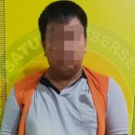 Nyaris Terbang ke Jakarta, 928 Gram Sabu Diselipkan di Selangkangan Digagalkan di Bandara Kualanamu FOTO: SAL alias AL (50) diamankan saat hendak berangkat menuju Jakarta.