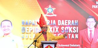 IAS Minta SOKSI Jadi Mesin Cetak Kader Militan Golkar Sulsel FOTO: Ketua DPD I Partai Golkar Sulsel, Ilham Arief Sirajuddin (IAS) menghadiri Rapat Kerja Daerah (Rakerda) DEPIDAR XIV SOKSI Sulawesi Selatan, yang dilaksanakan di Swiss-bell hotel wateront Makassar, Minggu, 6 September 2026.
