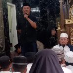 Maulid Nabi, Lurah Tamamaung Ajak Warga Kompak Jaga Kamtibmas dan Cegah Kebakaran FOTO: Lurah Tamamaung Syarifuddin saat memberikan sambutannya di peringatan Maulid Nabi Muhammad SAW yang digelar di Masjid Al-Syamnah, Jalan Sukamaju V, Kelurahan Tamamaung, Ahad (13/9/2026).