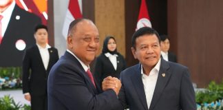Herindra Resmi Pimpin PB ESI, Siapkan Langkah Besar Angkat Prestasi Esports Indonesia Jenderal TNI (Purn.) Muhammad Herindra saat resmi dikukuhkan sebagai Ketua Umum Pengurus Besar Esports Indonesia (PB ESI) masa bakti 2026–2030. (Foto/Ist)*
