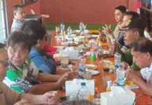 Purnawirawan Komsiko 9 Panakkukang Reuni bersama FKPM dan mitra Lamanya FOTO: Purnawirawan Komsiko 9 Panakkukang Reuni bersama FKPM dan mitra Lamanya.