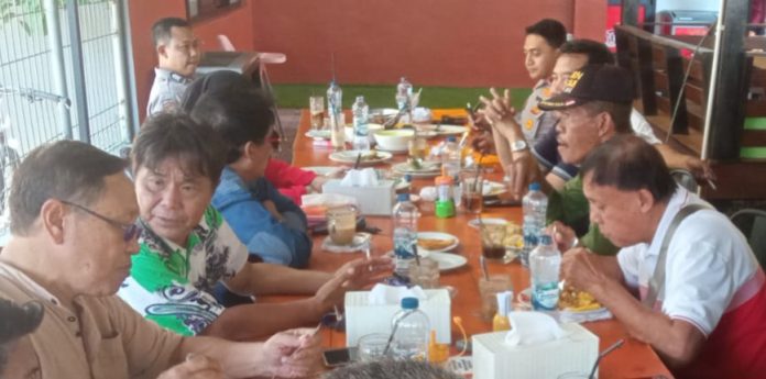 FOTO: Purnawirawan Komsiko 9 Panakkukang Reuni bersama FKPM dan mitra Lamanya.